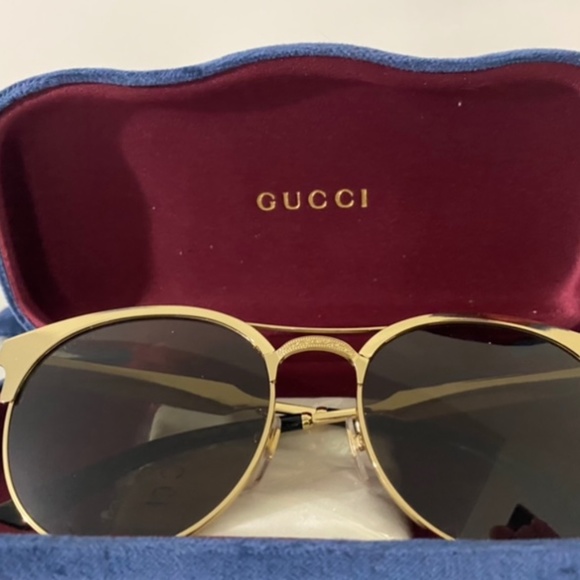 GUCCI SUNGLASSES - Picture 6 of 8